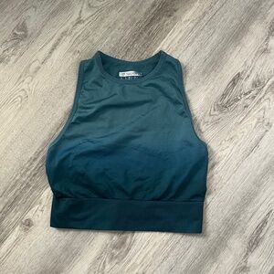 Forever 21 Active Crop Top – Size S (Small)